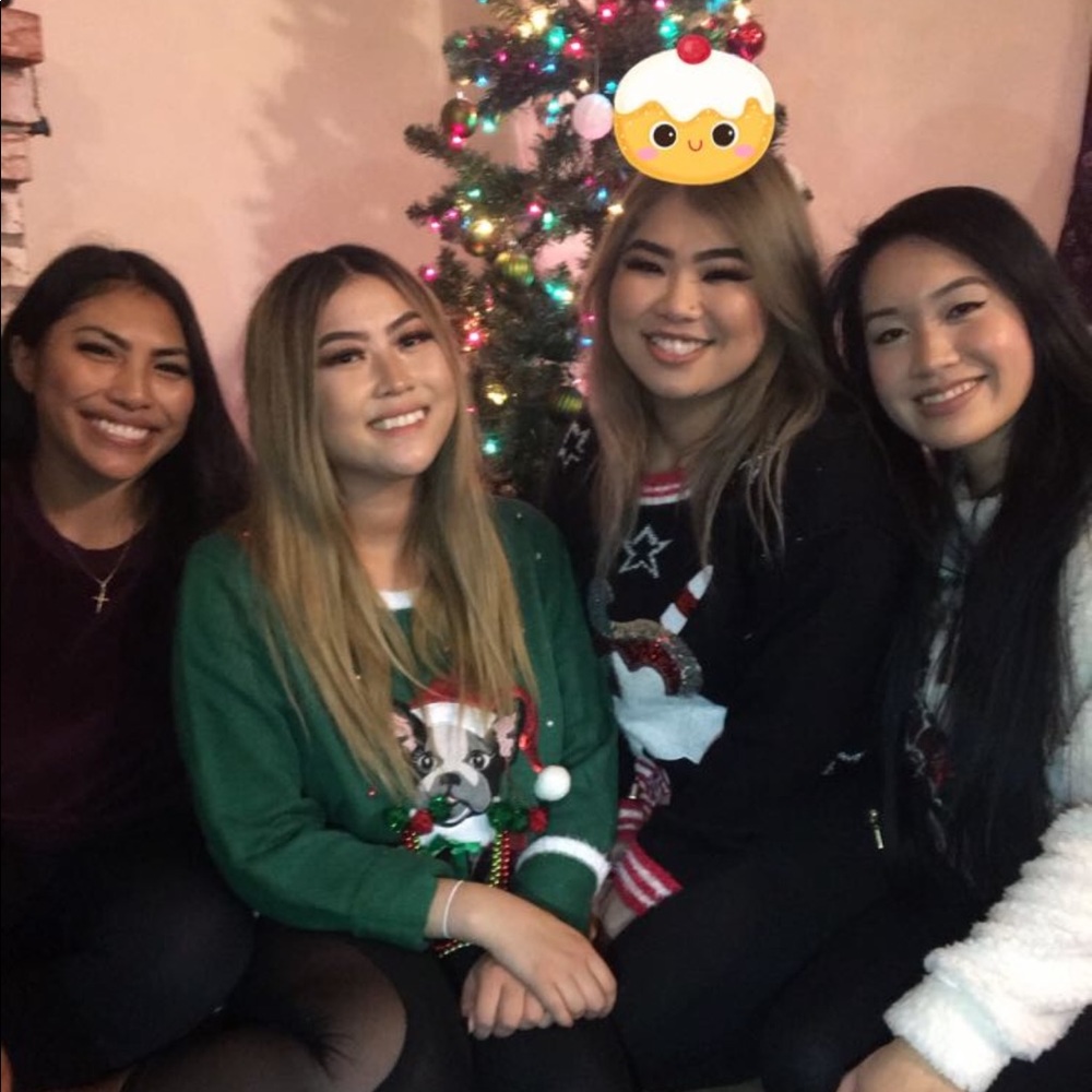 Meet your Posher, Ceceilia